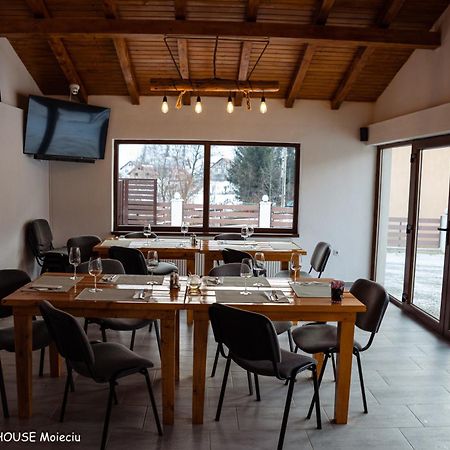 Hotel White House Moieciu à Moieciu de Jos Extérieur photo