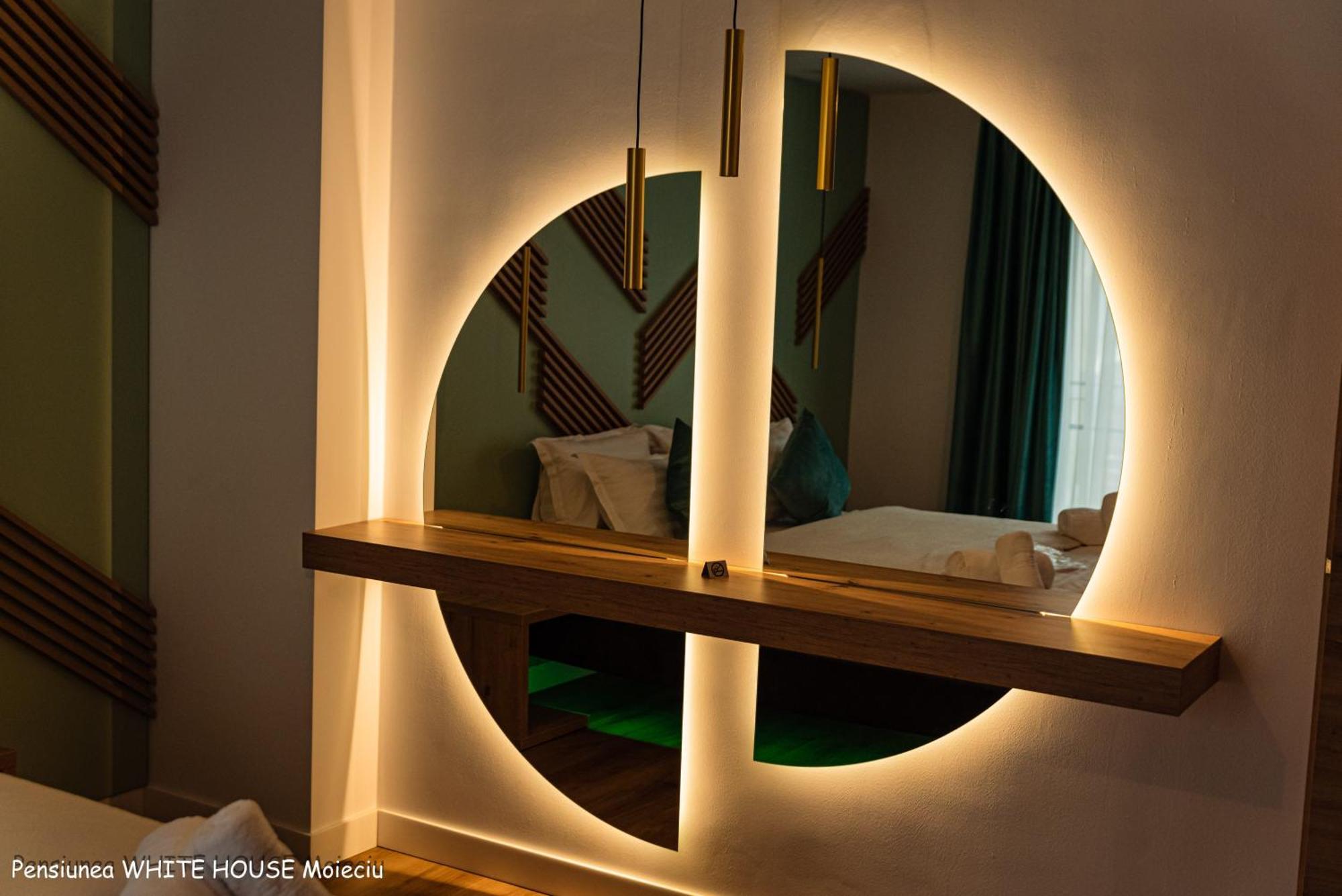 Hotel White House Moieciu à Moieciu de Jos Extérieur photo